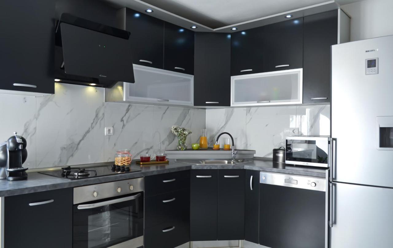 Copacabana Beach Apartments Трогір Екстер'єр фото
